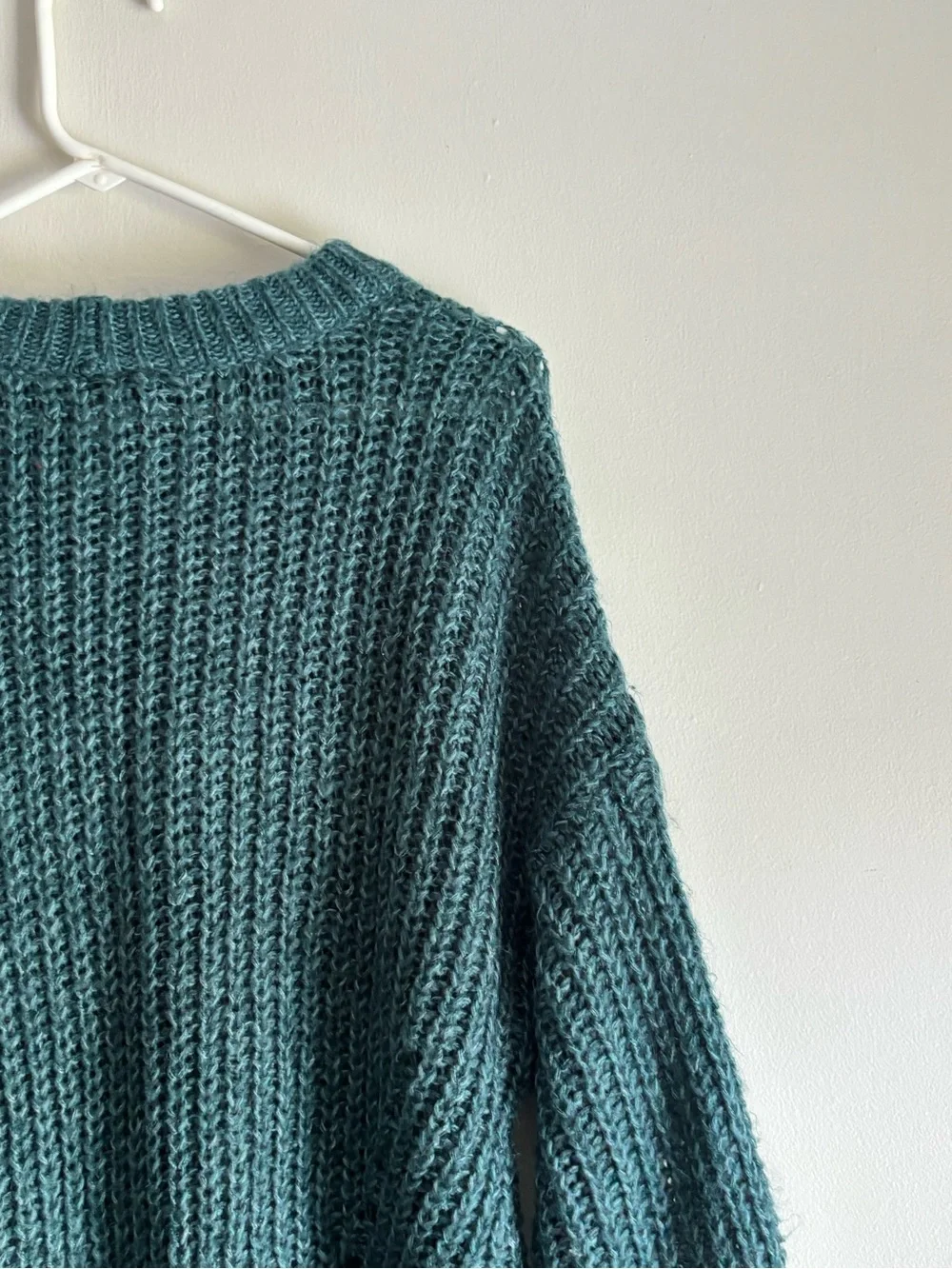 American Eagle Outfitters Teal Green Scoop-Neck Chunky Knit Sweater